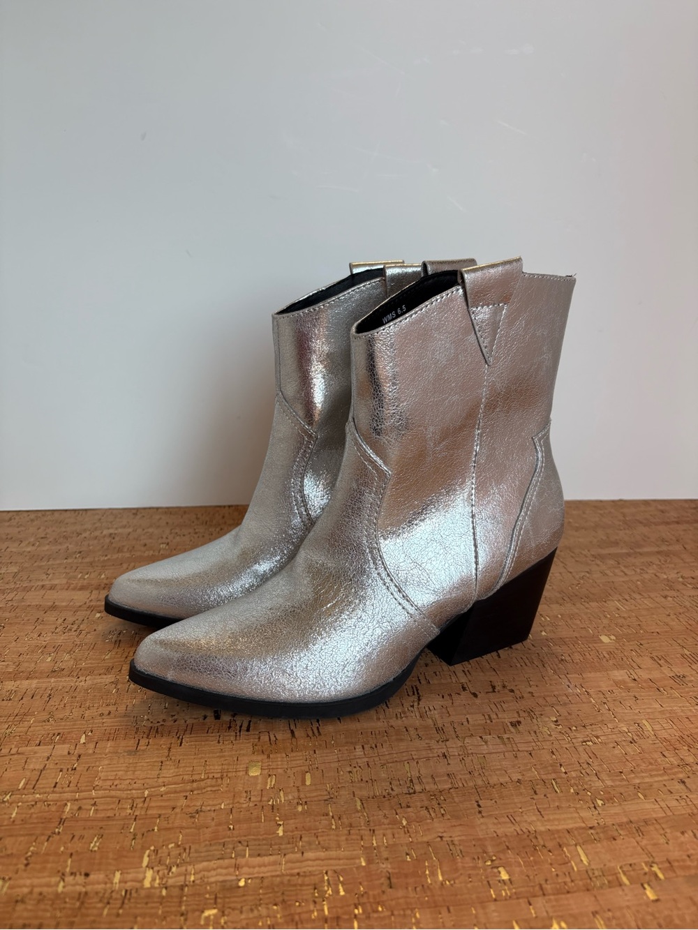 Dolce Vita Silver Metallic Western Ankle Boots 6 6.5